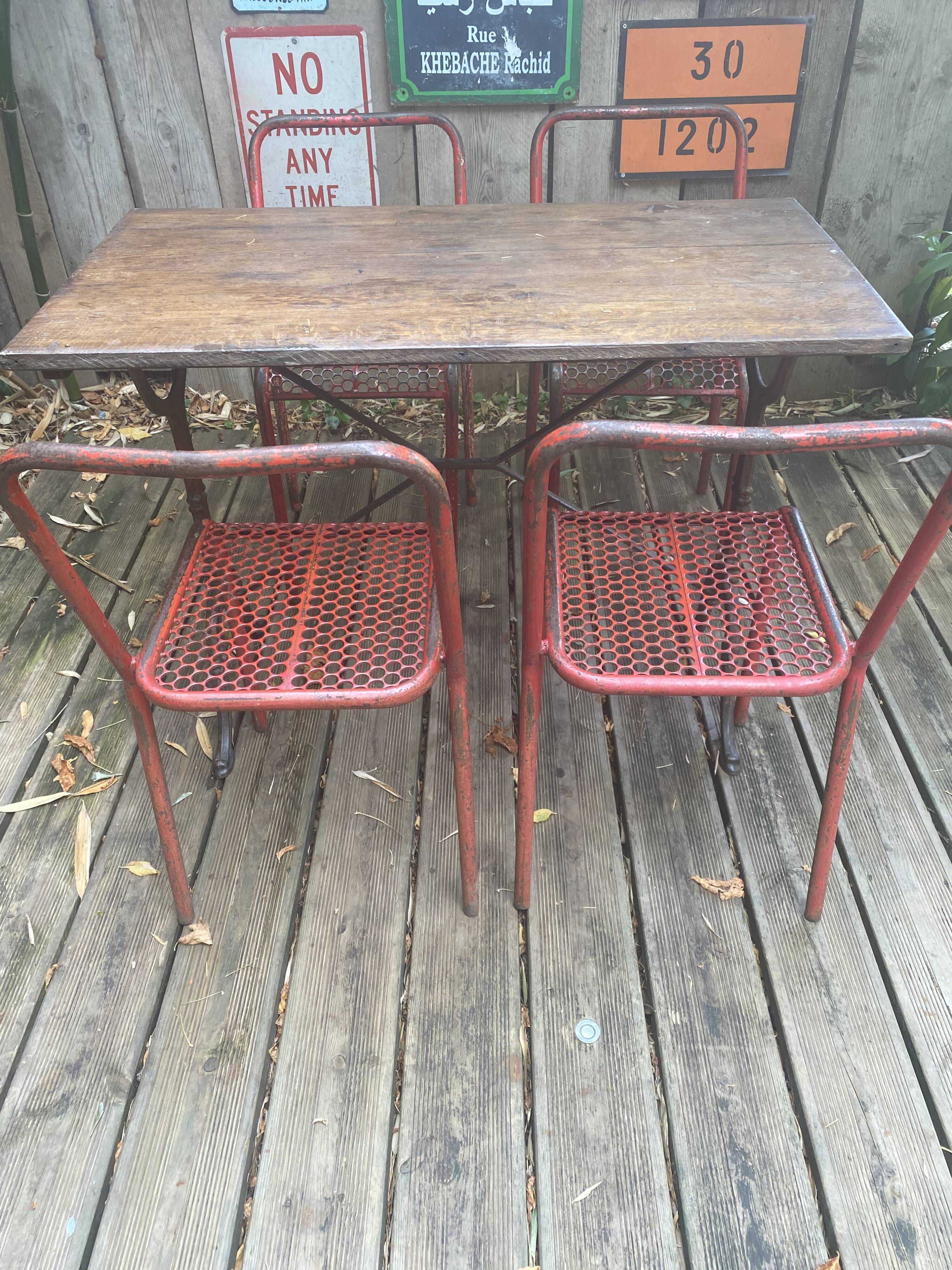 Lot chairs René Malaval