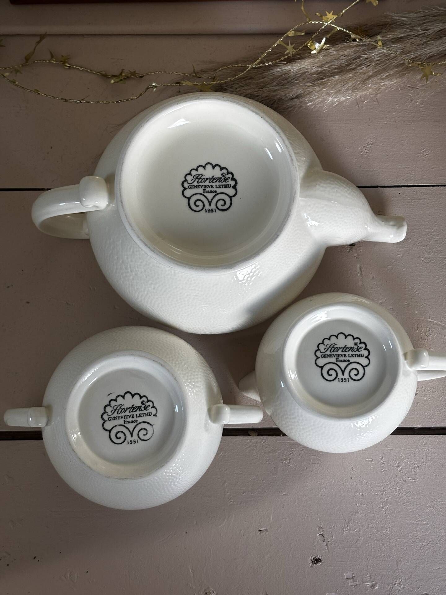 Ensemble théière sucrier pot à lait Geneviève Lethu Hortense 1991
