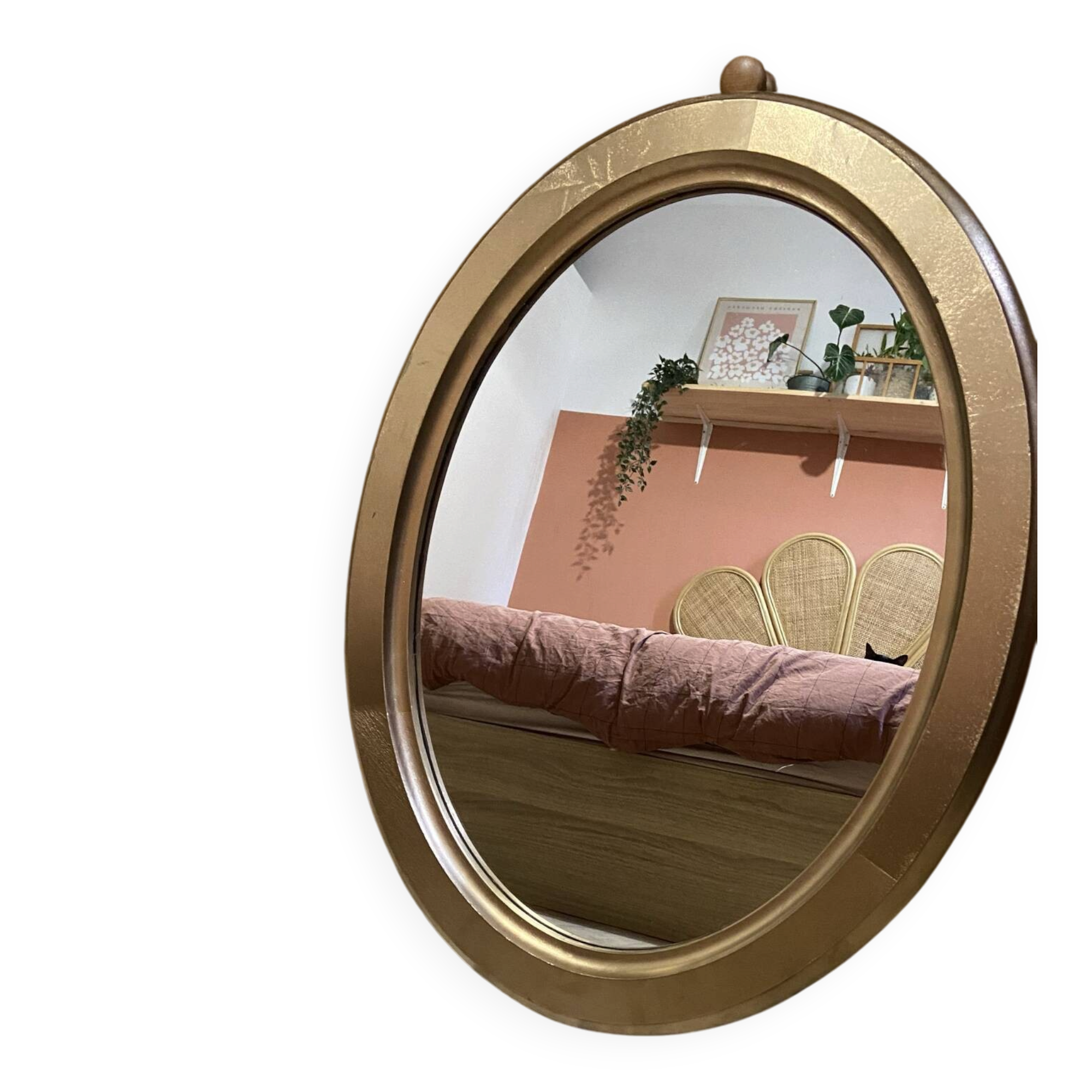 Oval gold medallion mirror – Classic style – 67 x 52 cm