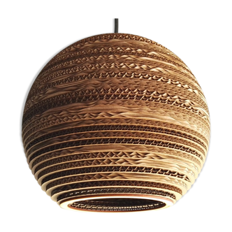 Sphere 25 recycled cardboard suspension