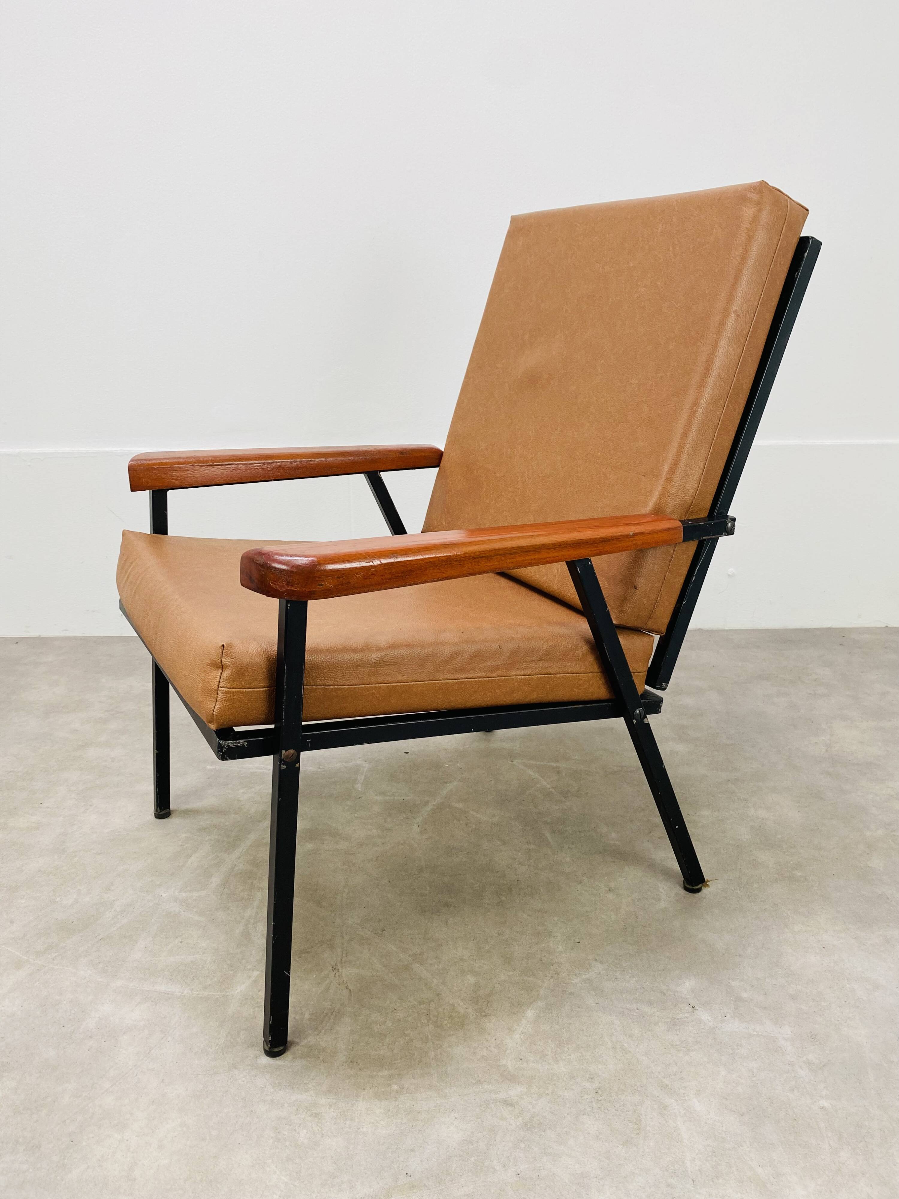 Armchair 50s metal and wood