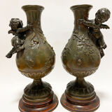 Pair of bronze vases, Auguste Moreau (1834-1917)