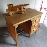 Children's desk in solid oak