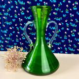 Vase en verre coloris vert année 50