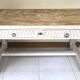 Bureau ancien en chêne sculpté et cérusé