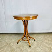 Guéridon, table d'appoint Thonet
