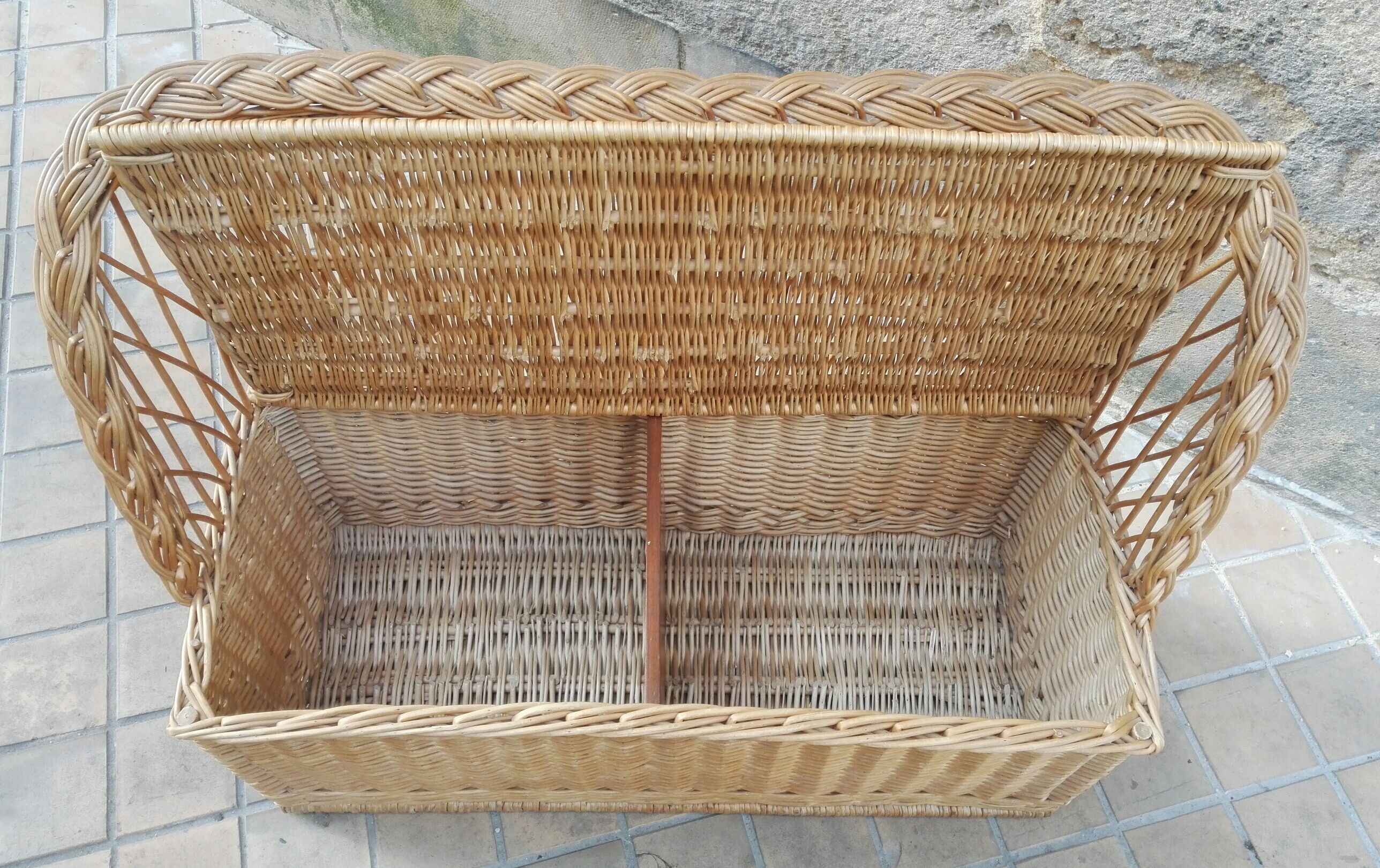 Bench/chest Wicker