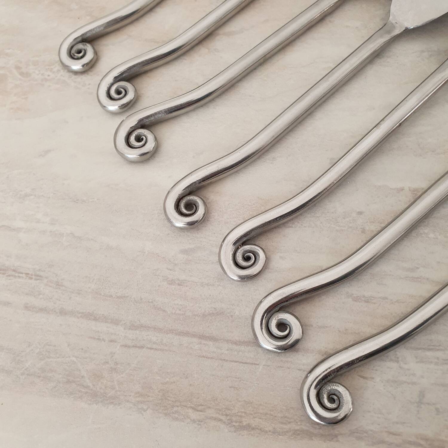 Twisted metal forks / spiral cutlery / twist