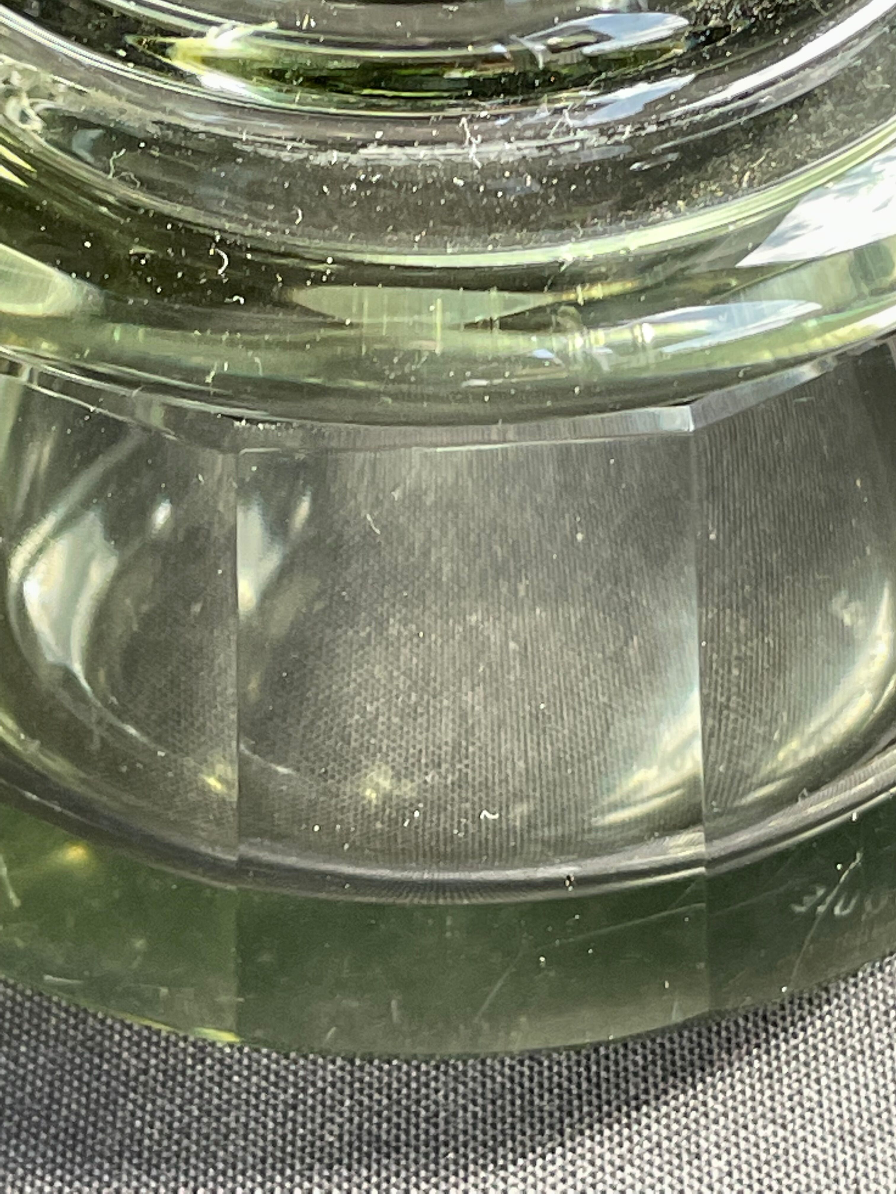 Powder magazine or candy maker made of cut crystal