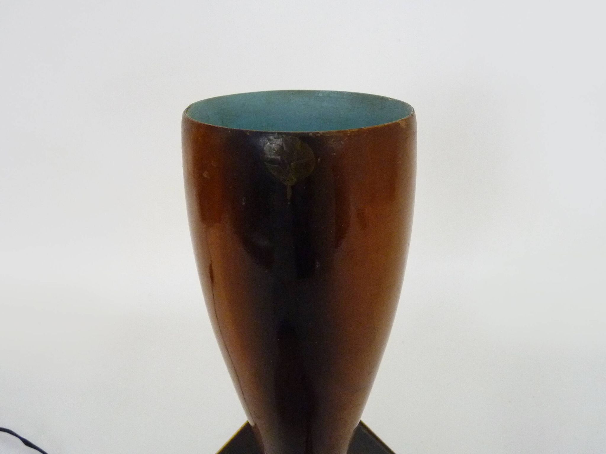 Lampe de table en bois Italie Années 70