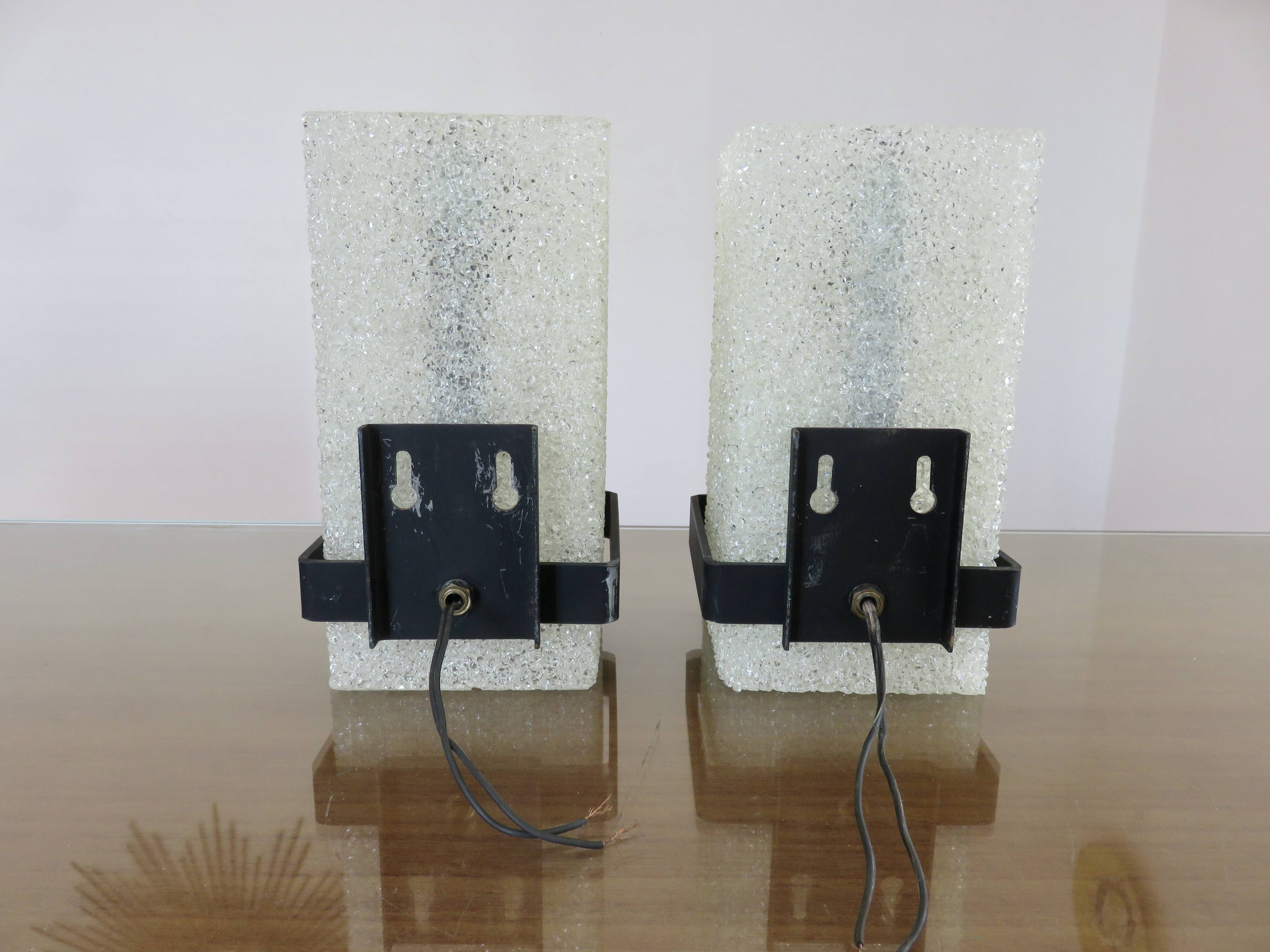 Pair of Arlus wall lights in perspex, gilded brass and lacquered metal, 1960s