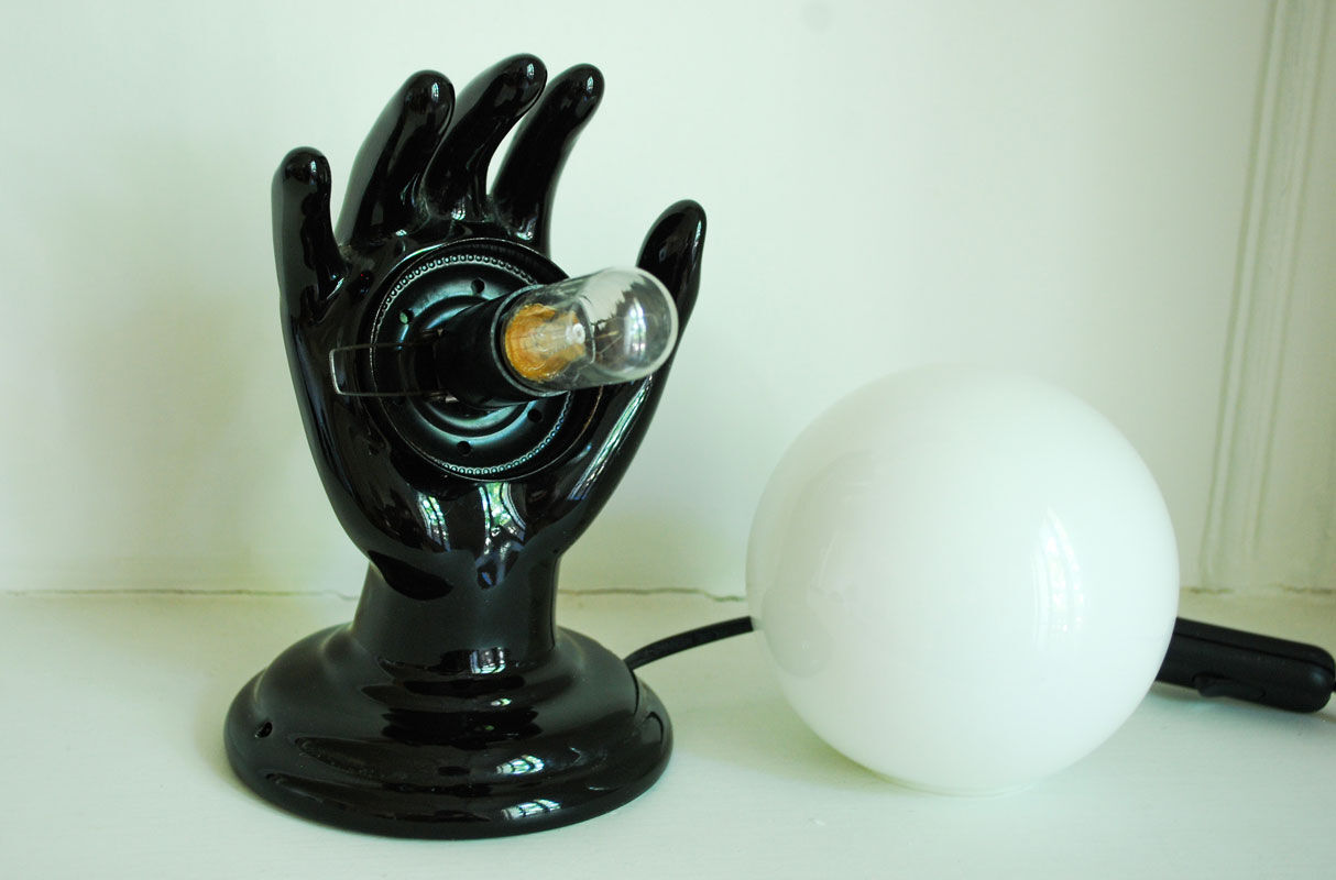 Ceramic hand lamp