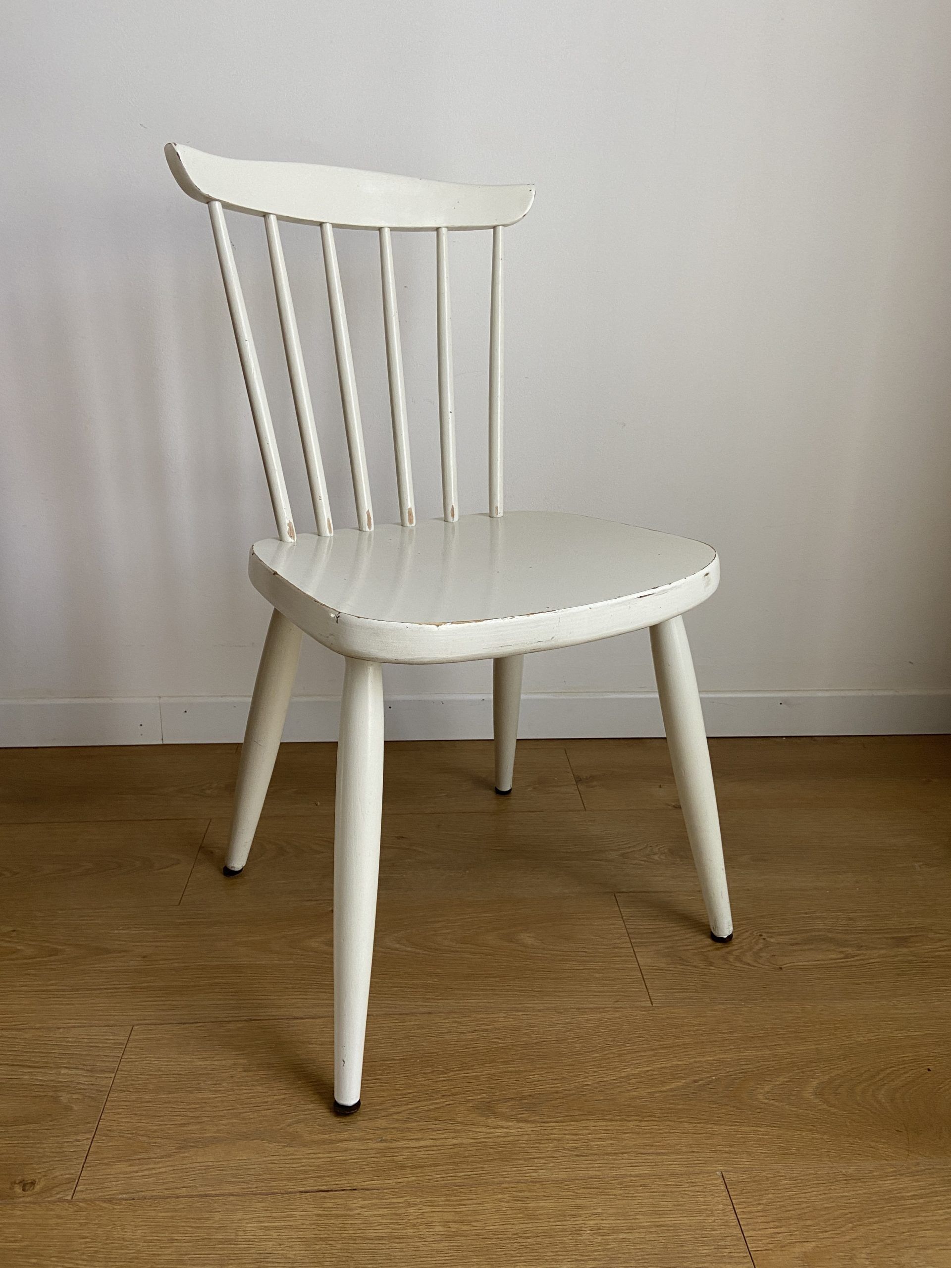 Vintage scandinavian style white chair in solid wood