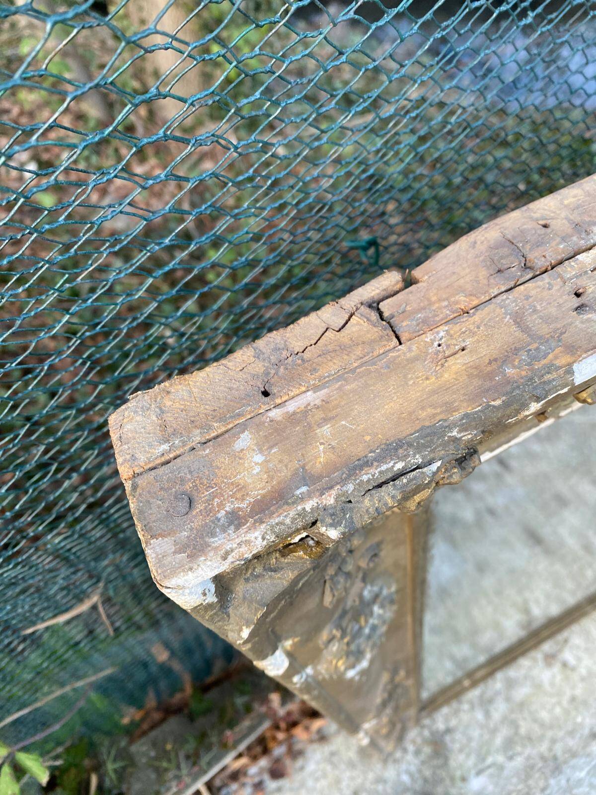 Miroir empire XIXeme cadre doré 100x115cm