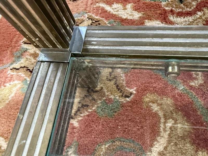 Table basse - Bout de canapé 1970 en métal chromé et verre