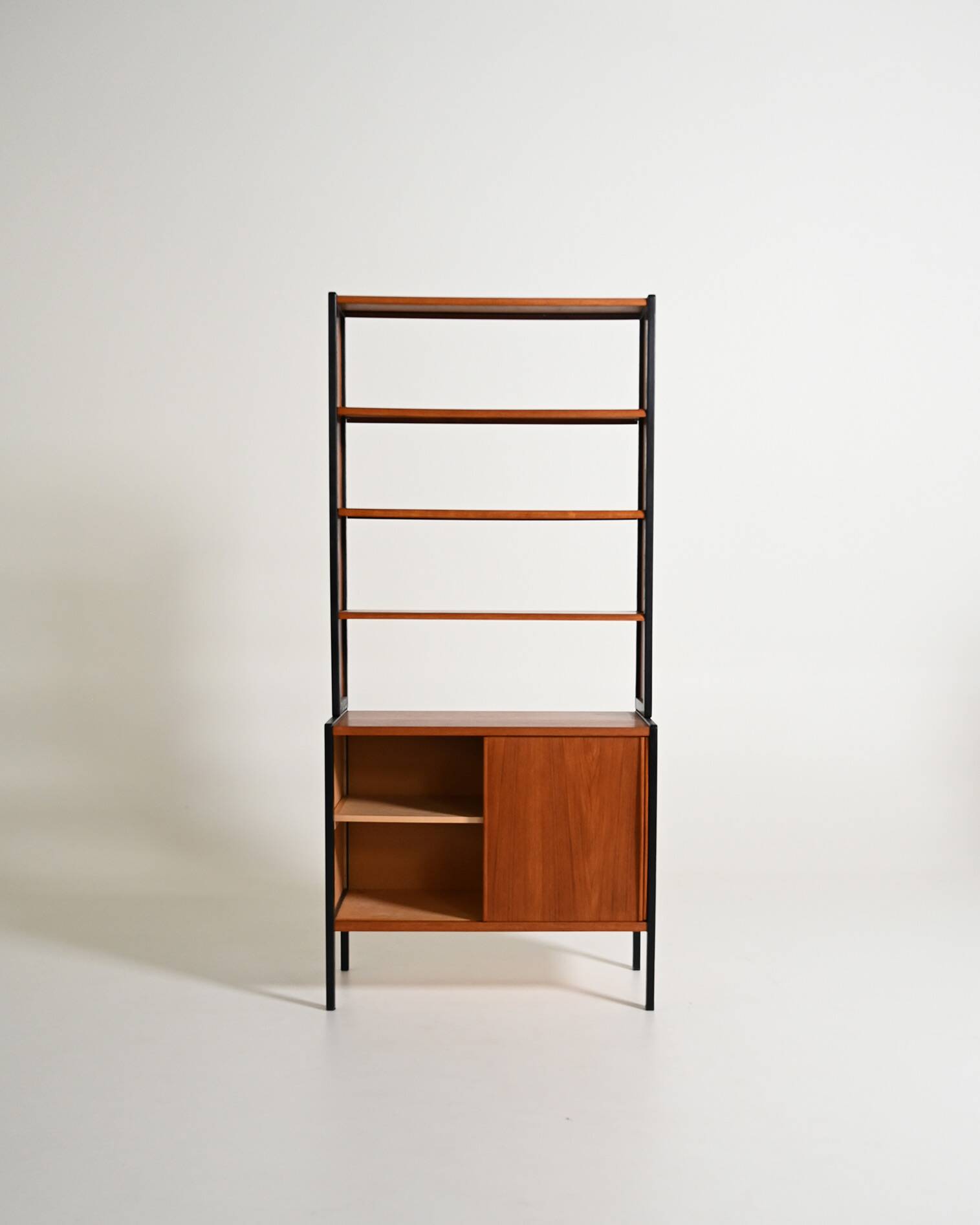 "Variett" bookcase by Bertil Fridhagen for Bodafors, 1960s