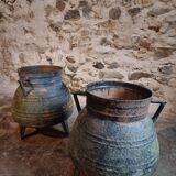 Ensemble d'anciens pots en fonte (chaudrons), France, 1880–1900