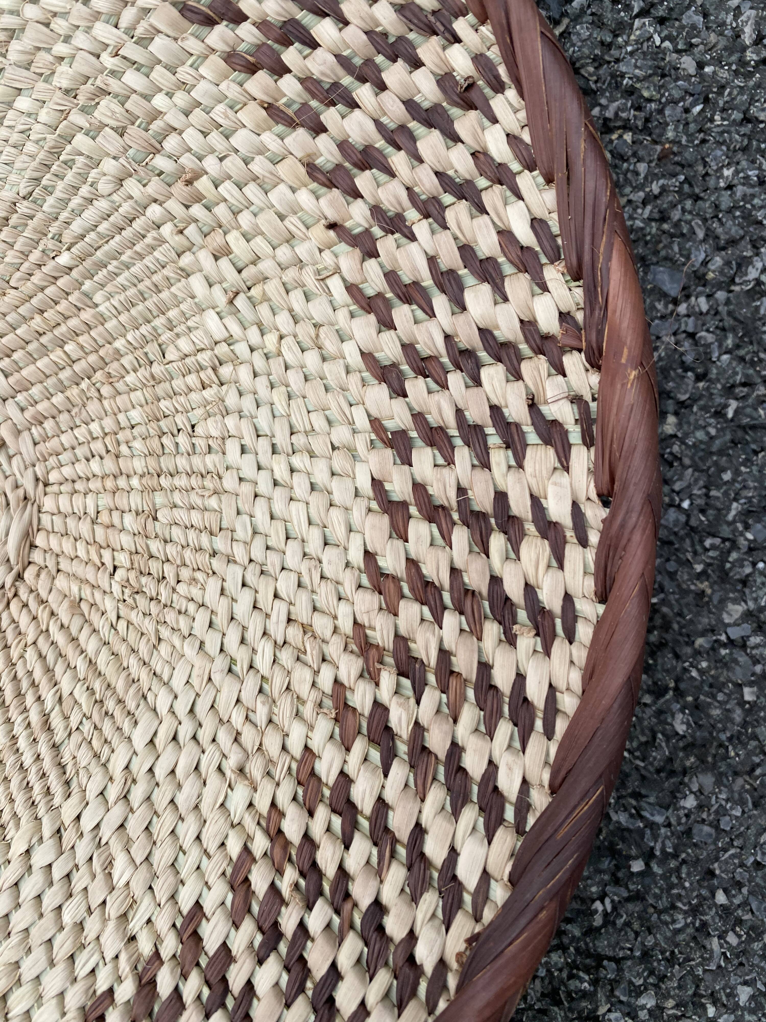 30 cm batonga wall basket