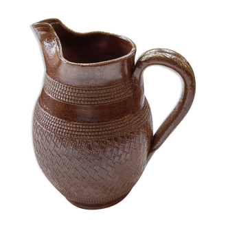 Sandstone pitcher