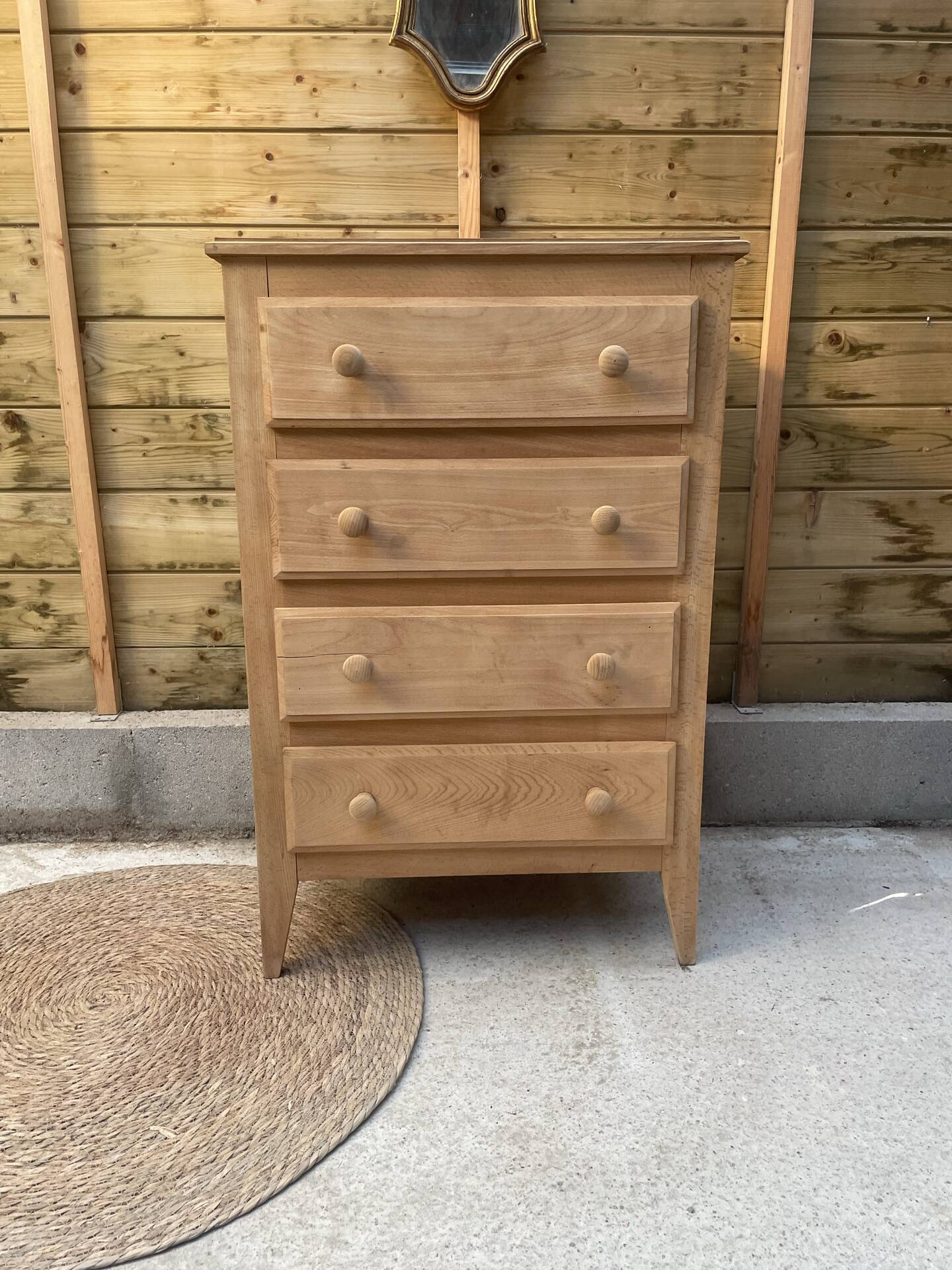 Parisian chest of drawers
