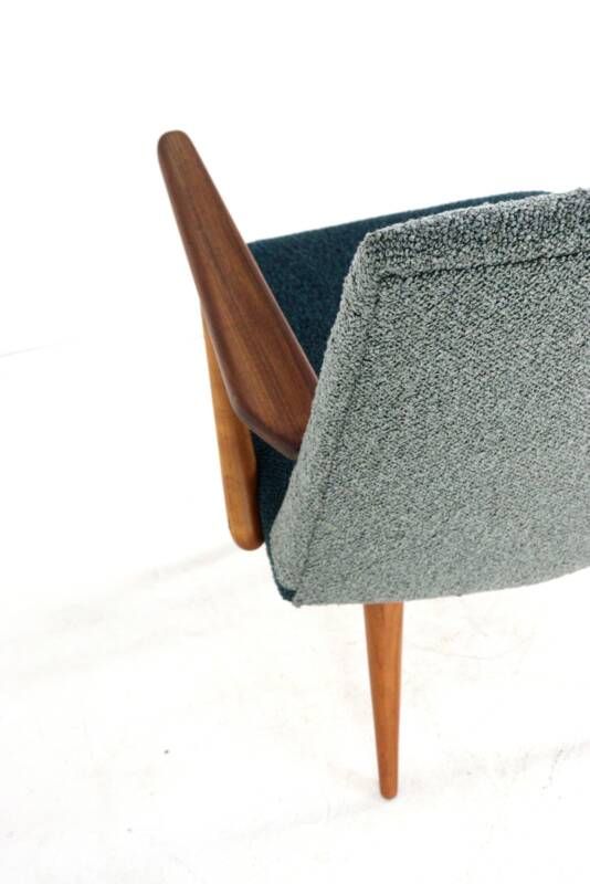 Fauteuil Akerblom bicolore - design scandinave - moderne du milieu du siècle