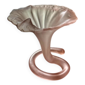 Magnificent Art Deco Daum vase in grey rose crystal paste, Flower of C.