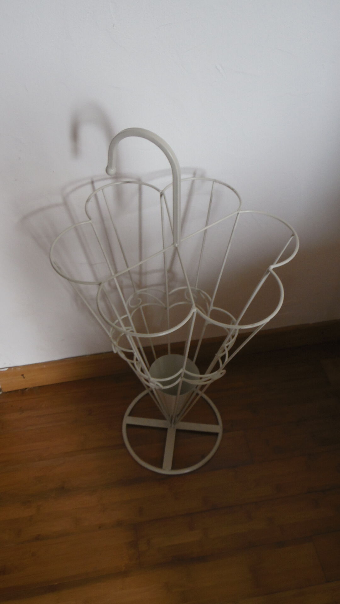 Porte parapluie metal forgé blanc