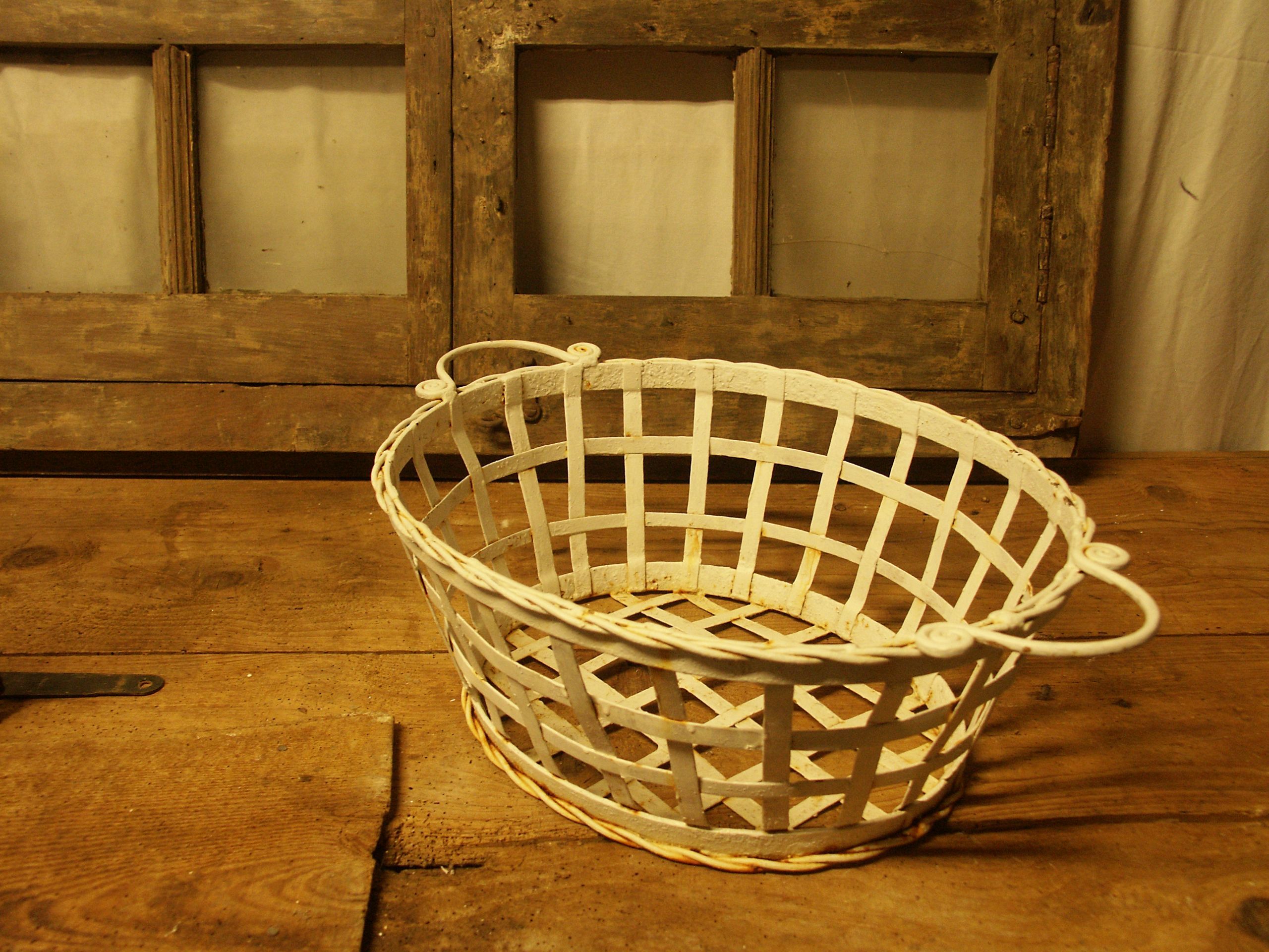 Metal basket