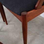 Ensemble de quatre chaises en teck, design danois, années 1970, designer : Kai Kristiansen