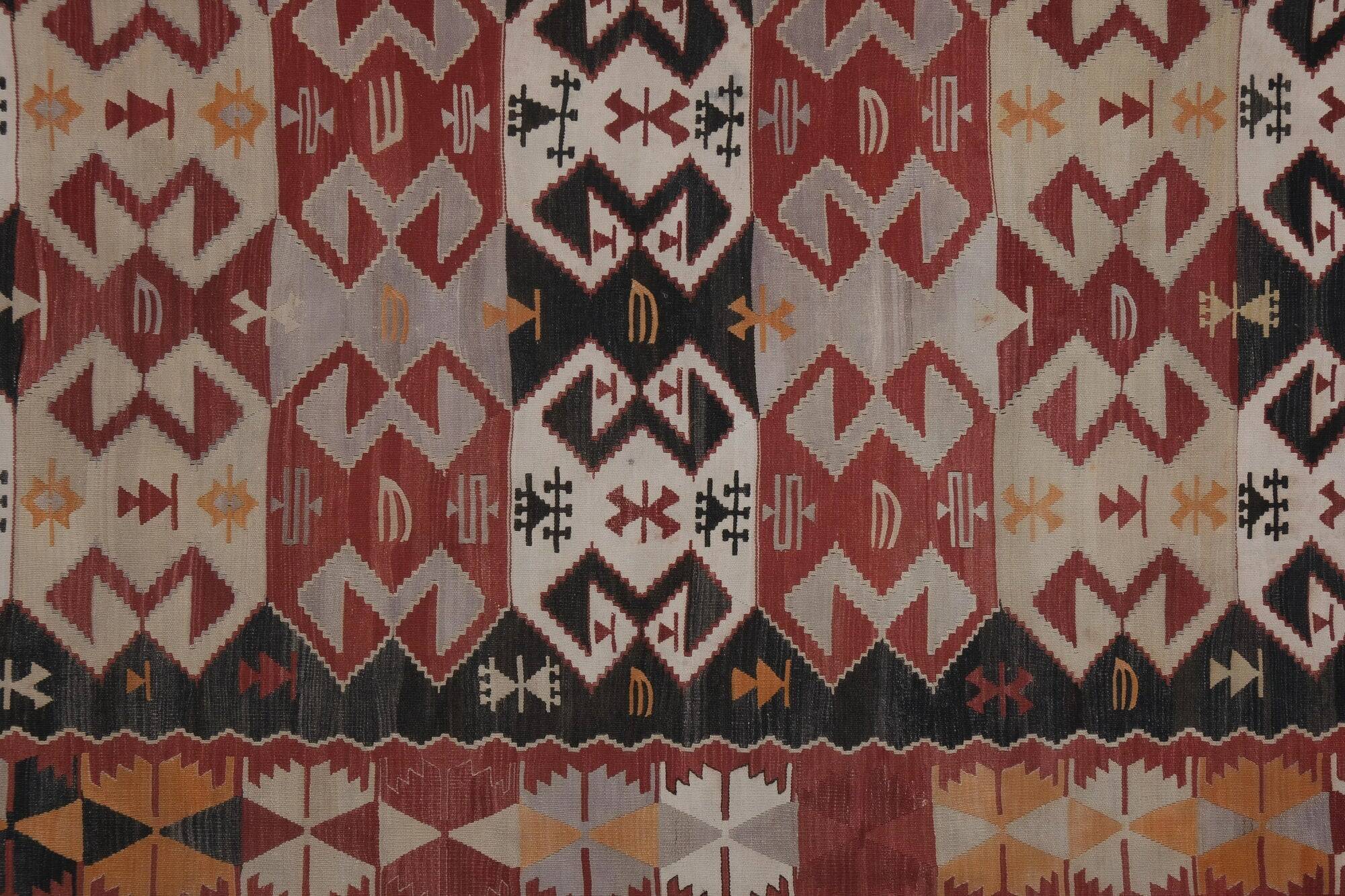 Vintage Turkish hallway rug 140x369 cm