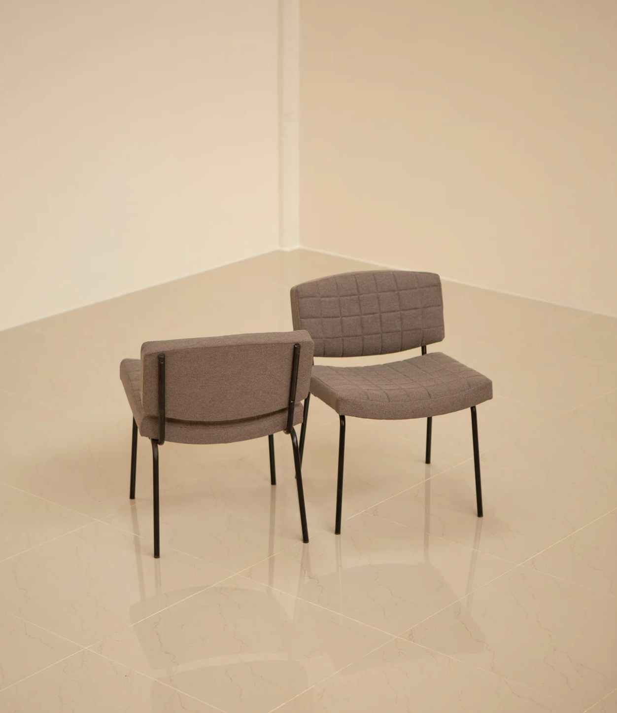 Pair of armchairs "Conseil" by Pierre Guariche for Meurop 60's