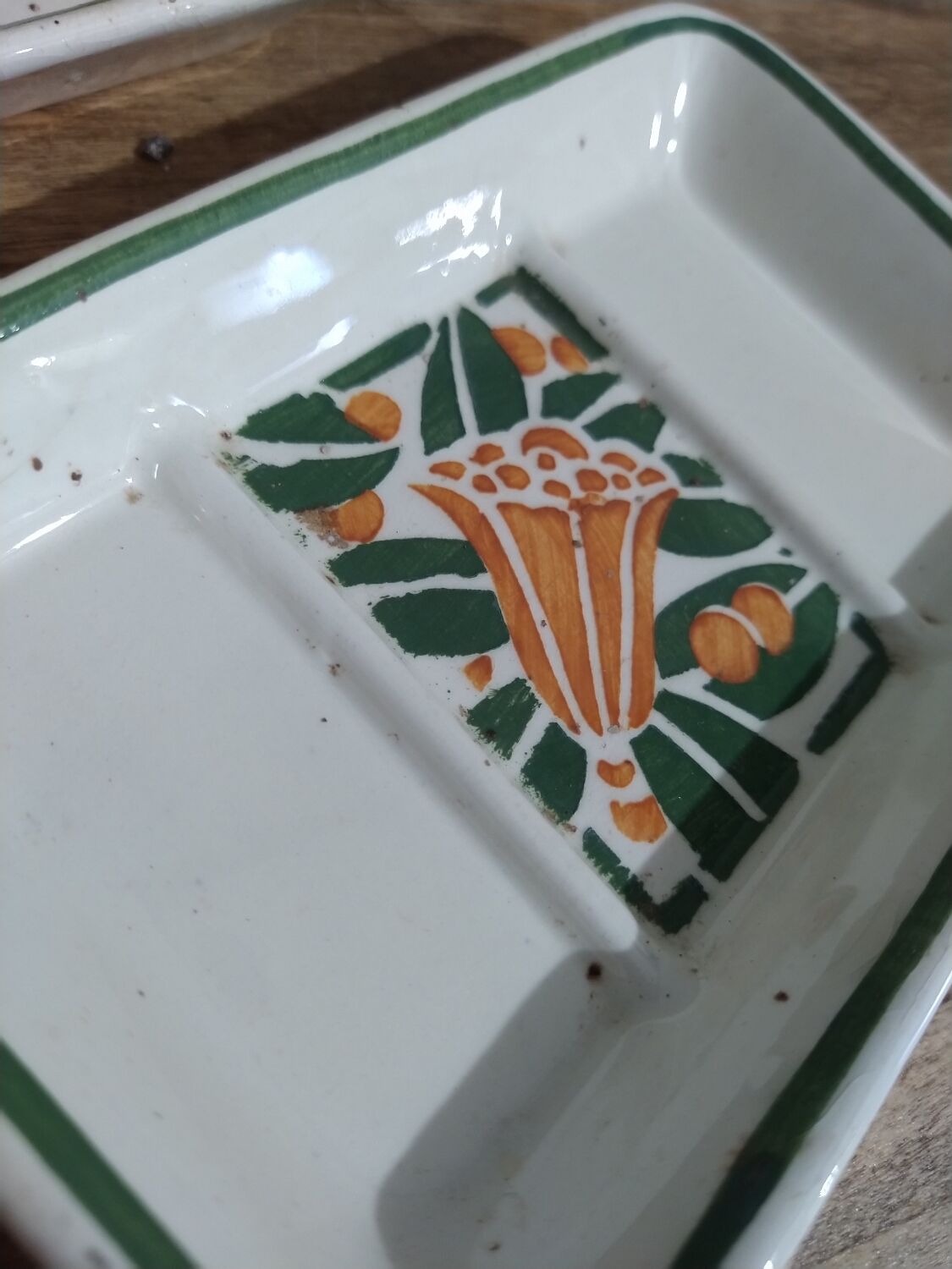 Empty pocket vintage ceramic soap holder