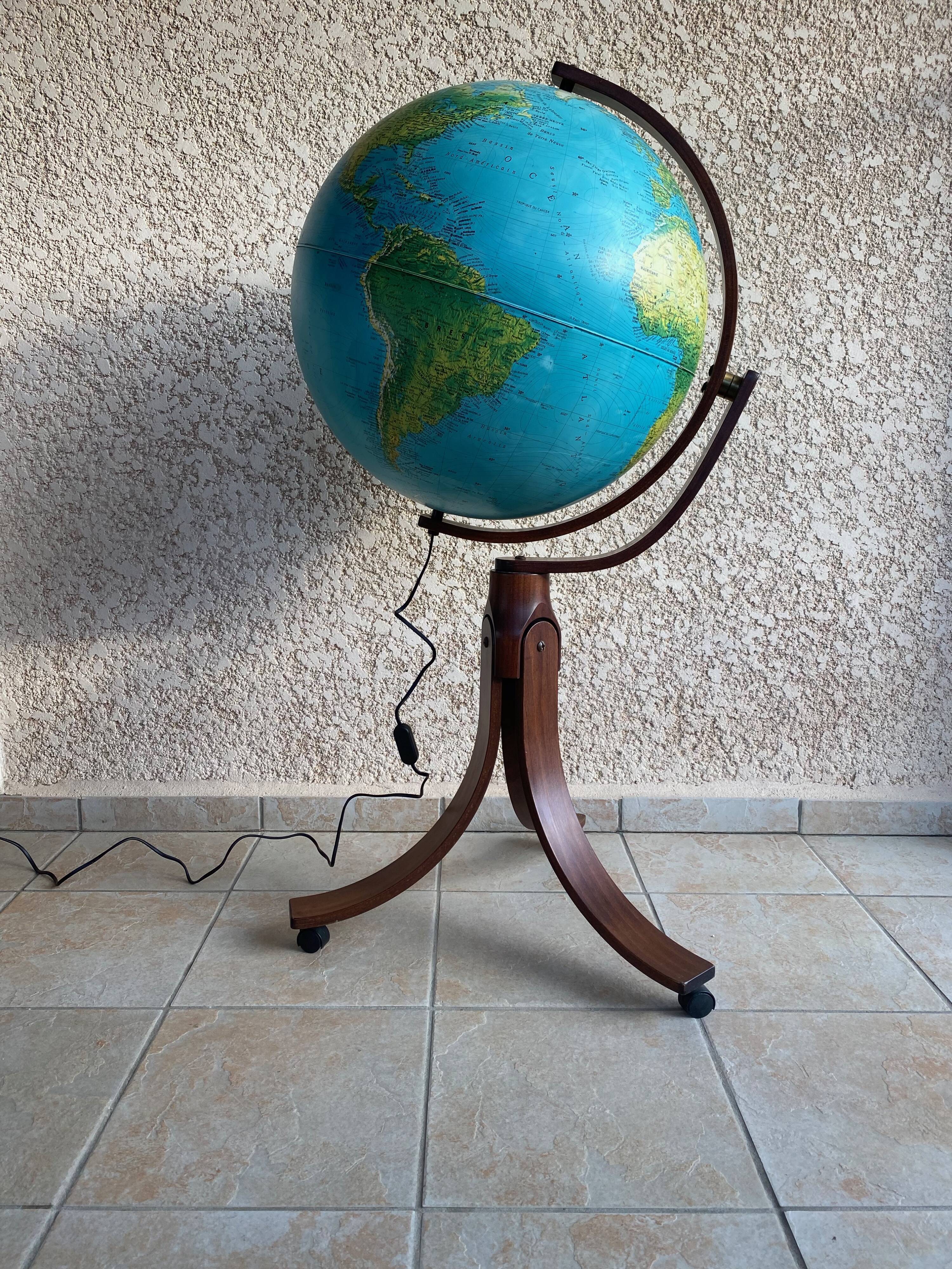 Huge Luminous Globe Ricoscope Florence, Italy, published in 1981