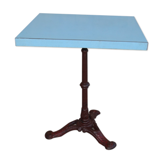 Table de bistrot 1950 formica bleu pied en fonte