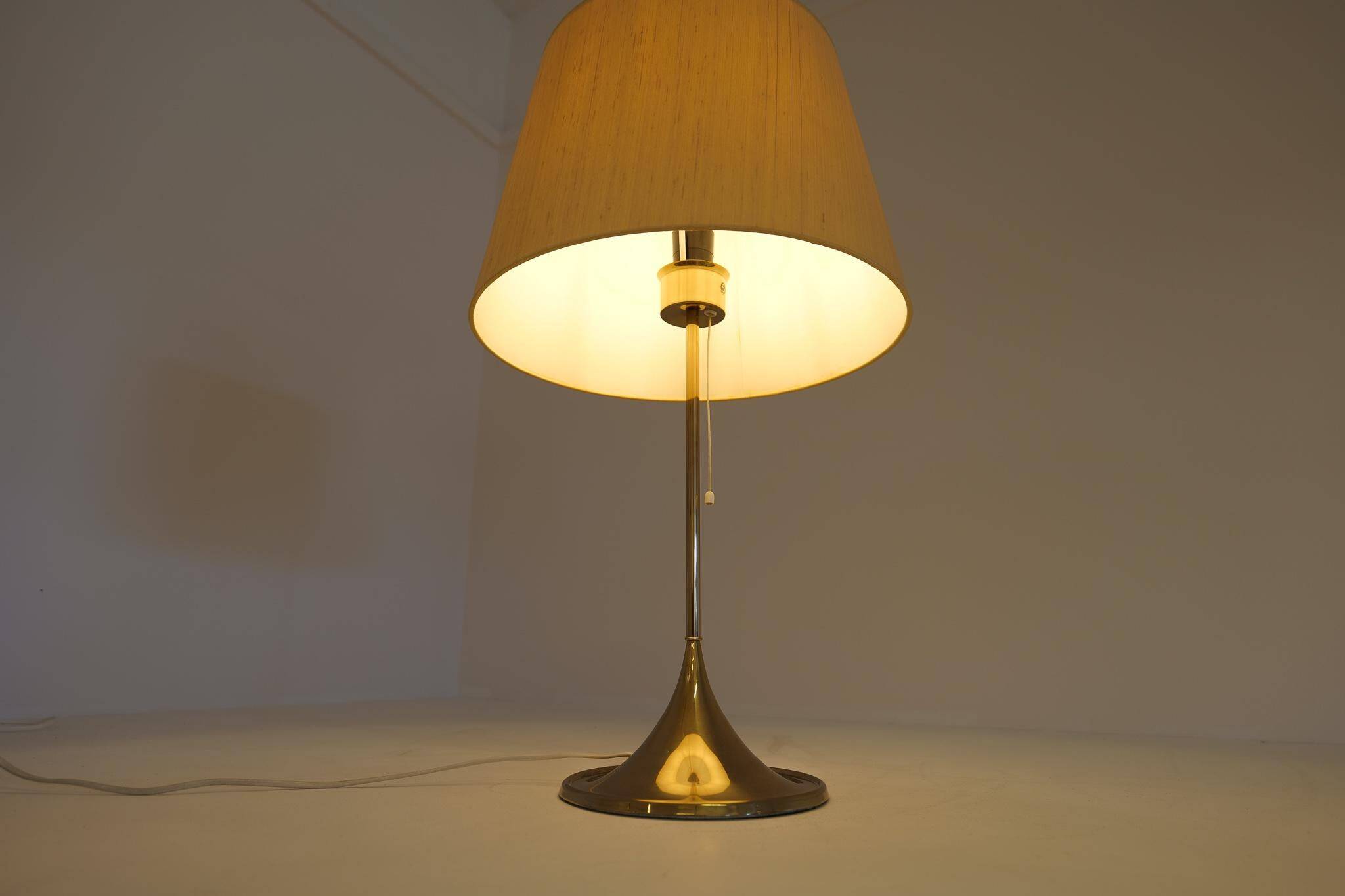Midcentury Table Lamp Bergboms B-024, 1960s, Sweden