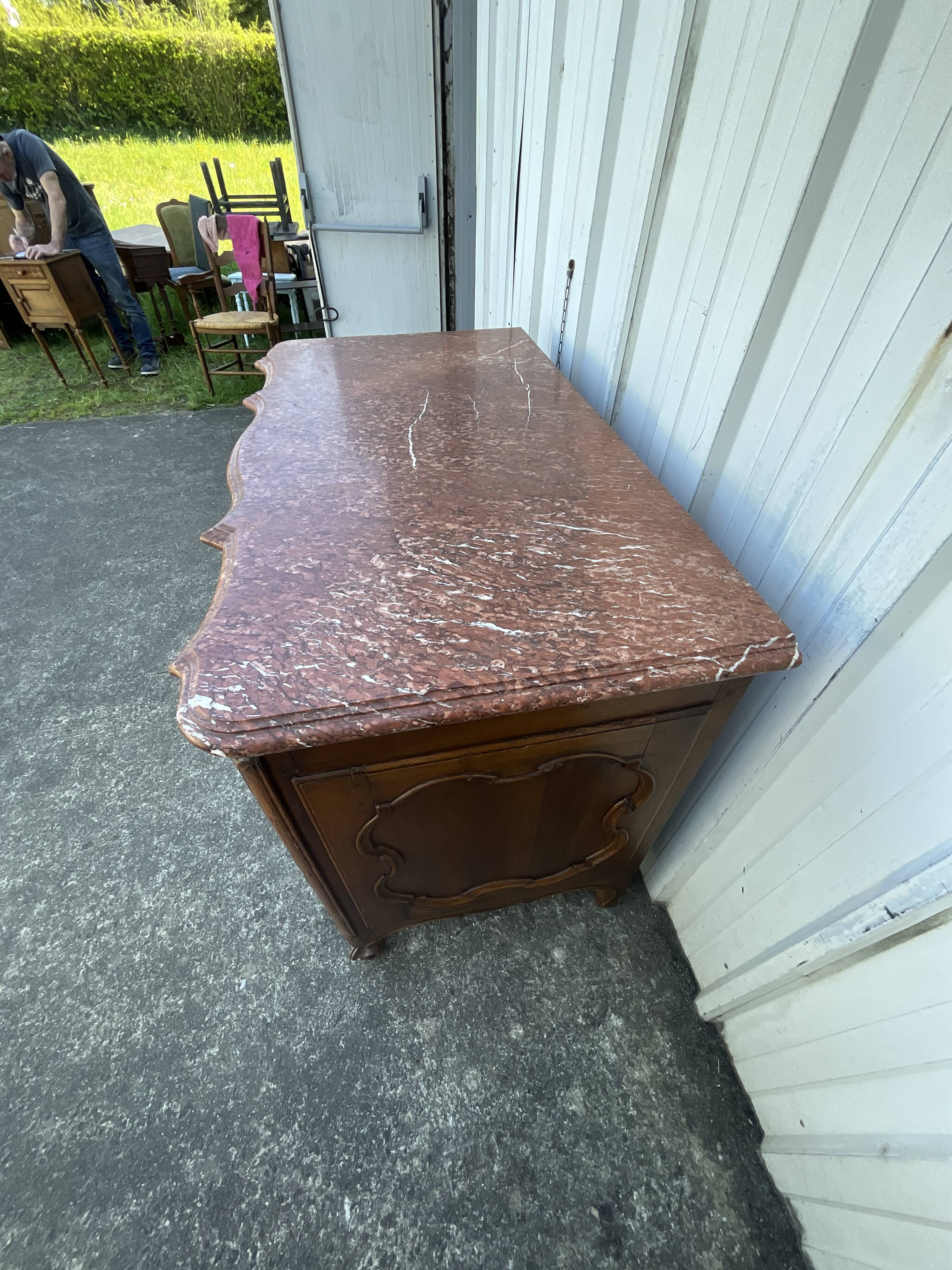 Louis XV Style Walnut Eel Chest of Drawers, Early 19th Century