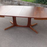Baumann table with extensions