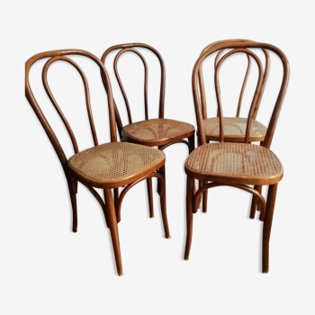 Serie de 4 chaises bistrot cannées