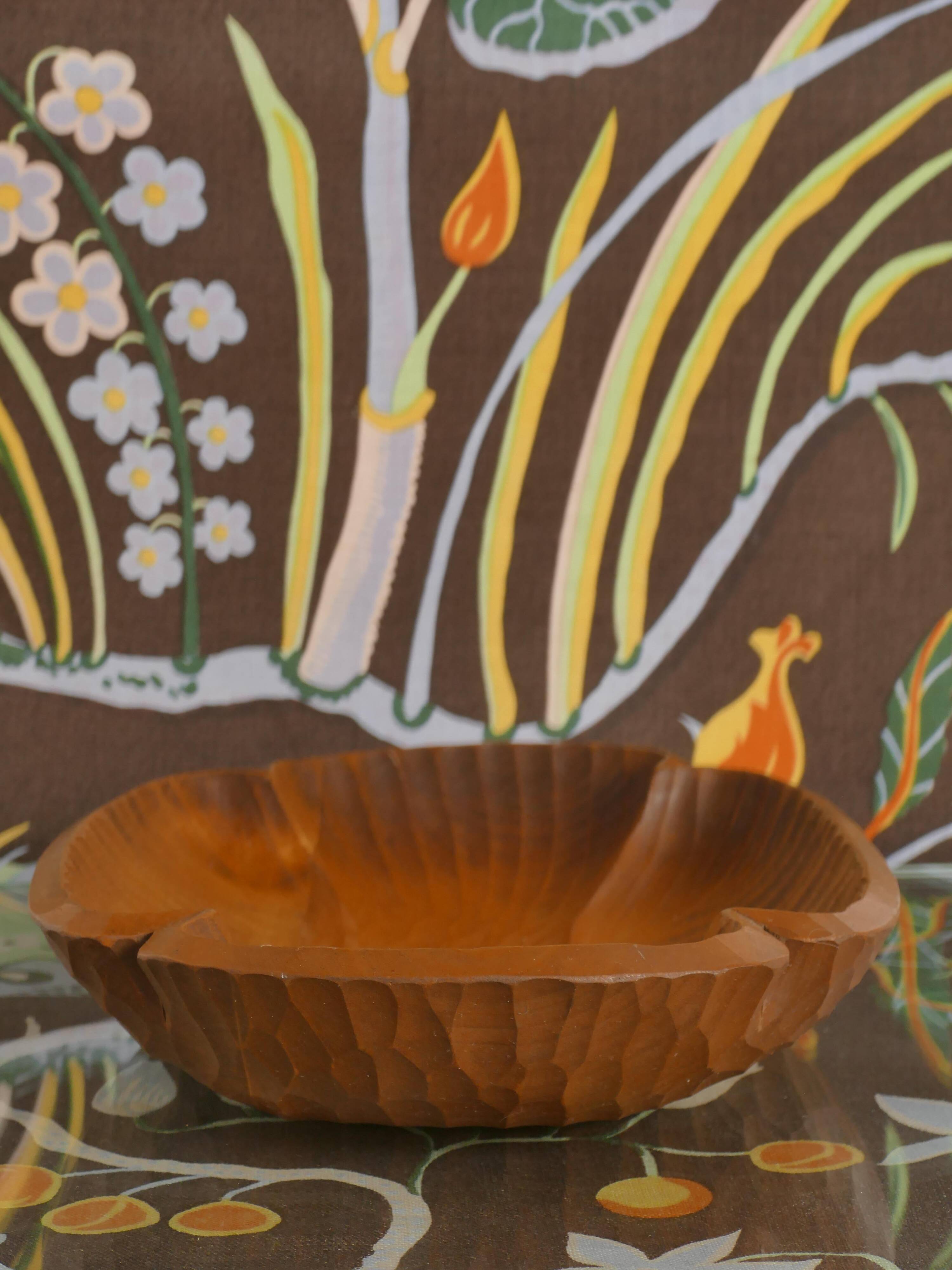 Folk Art Hand-carved Wood Bowl, Sweden 1930s