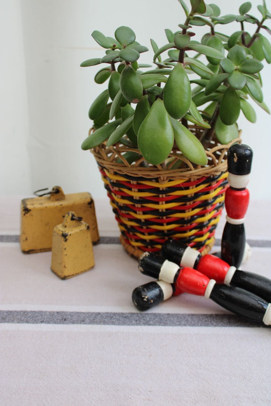 Vintage pot cover
