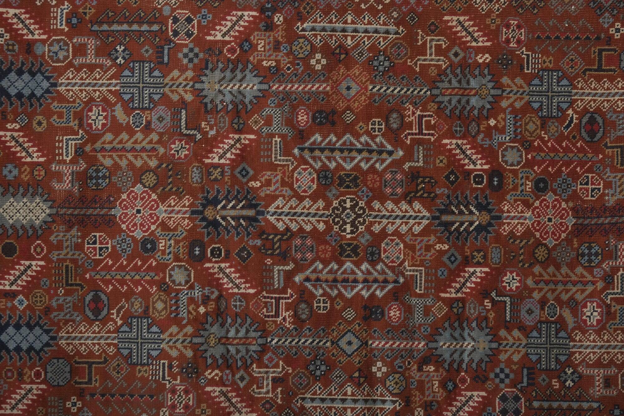 Vintage Turkish rug handmade 192x292 cm