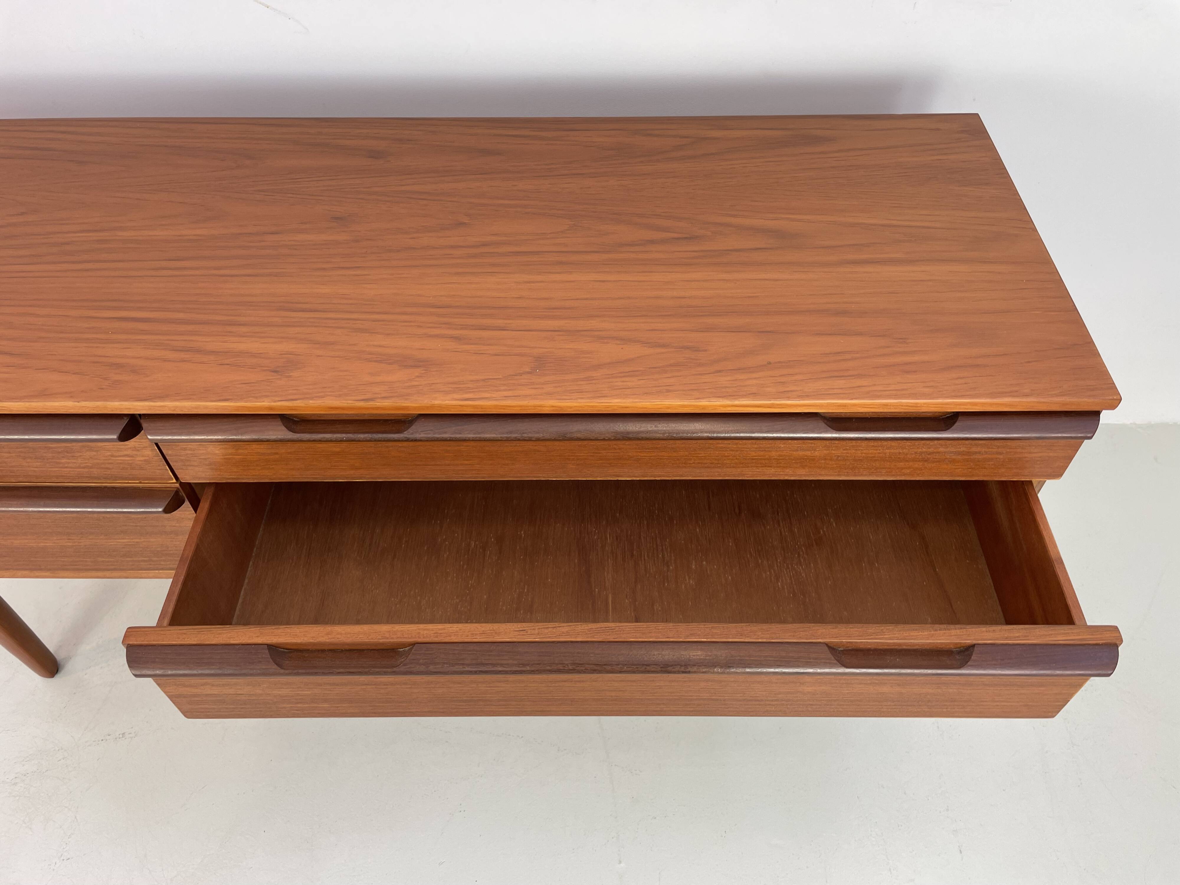 Vintage sideboard Avalon 1960's