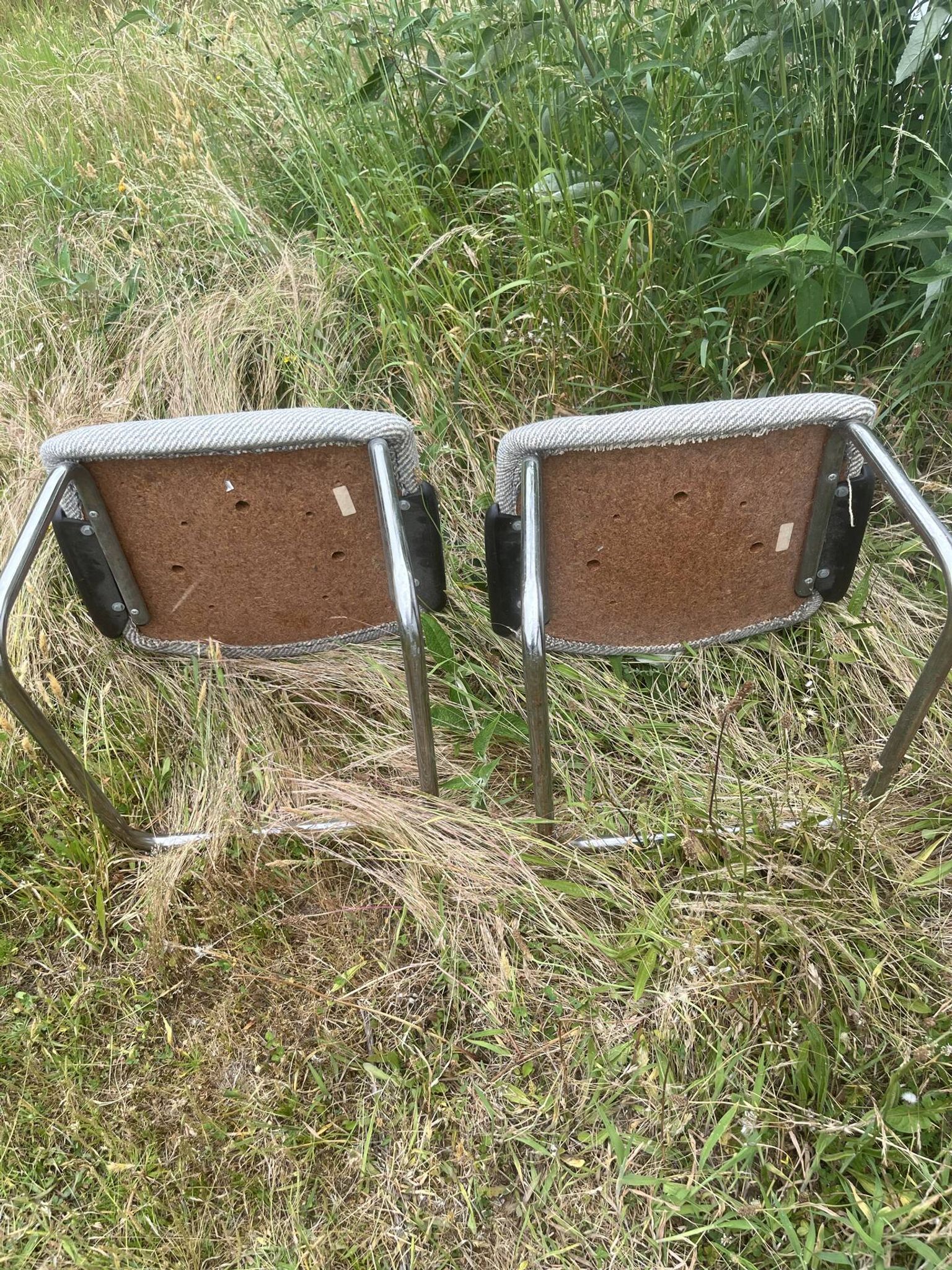 Lot de deux chauffeuses tweed années 70