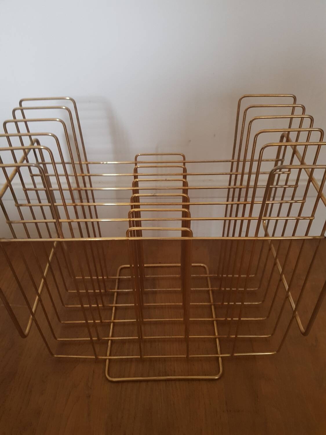Magazine rack or vinyl rack