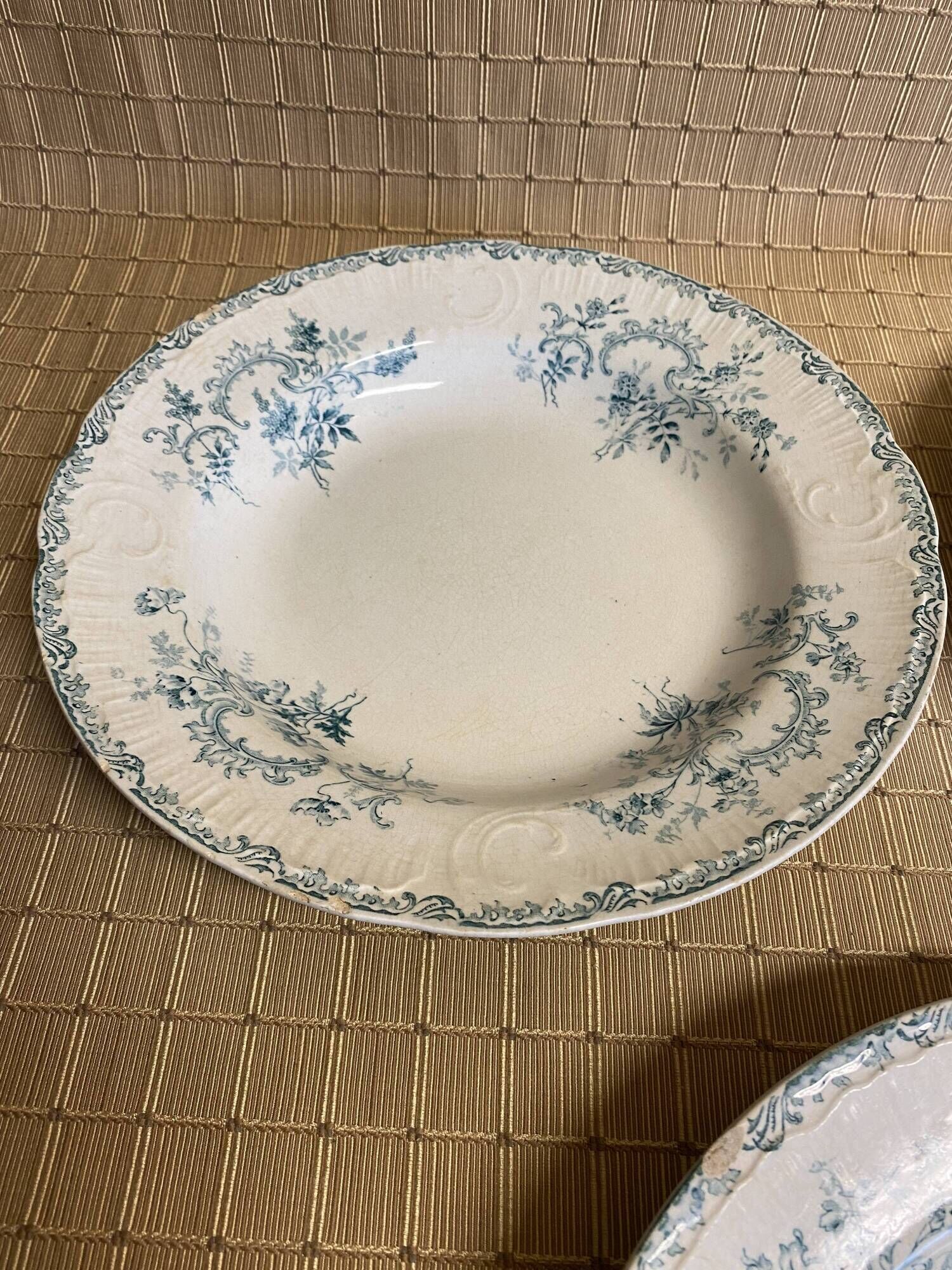 5 flat plates H.BOULENGER and cie Terre de fer, choisy le roi VILLARS