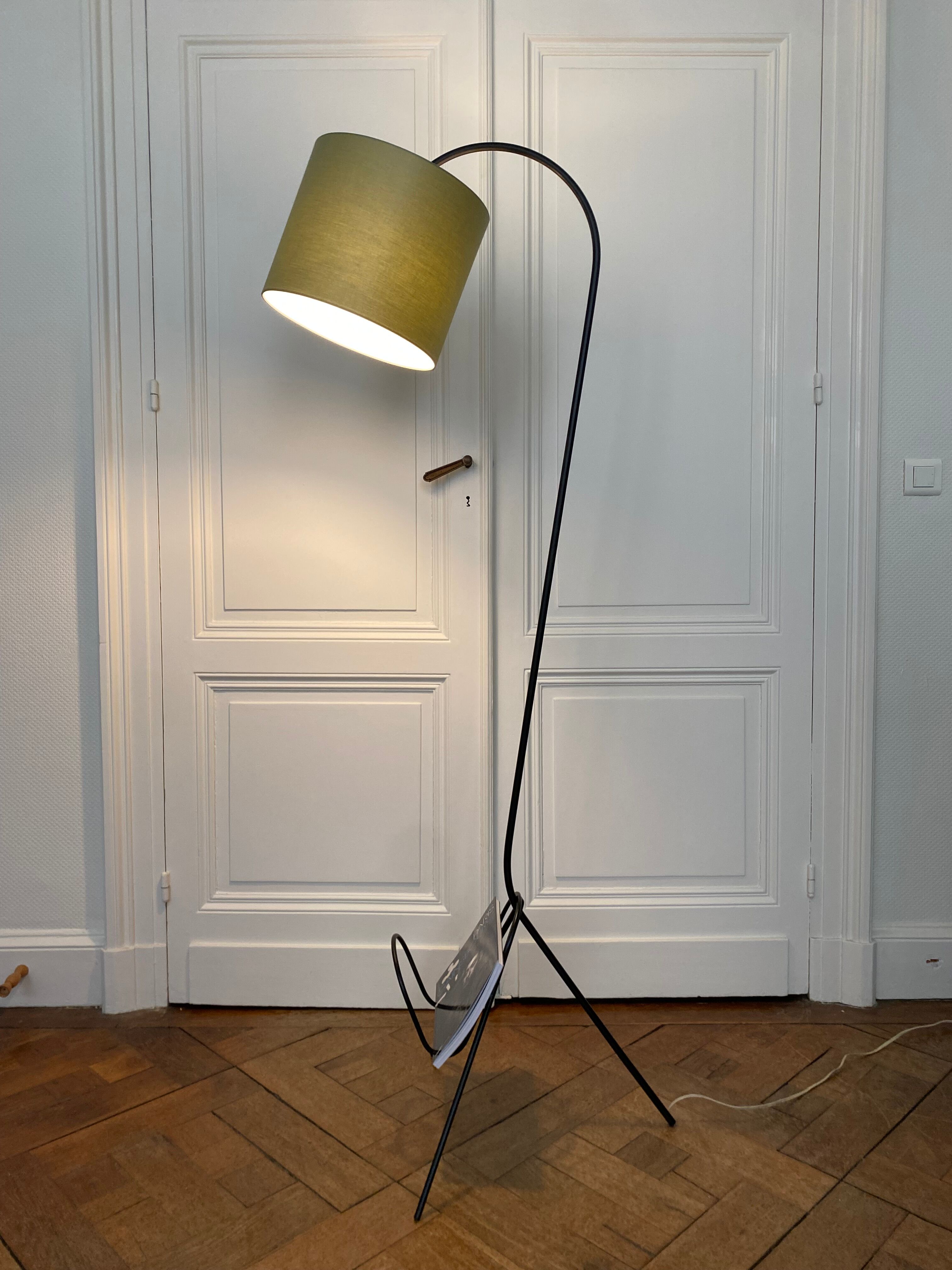 Floor lamp review holder
