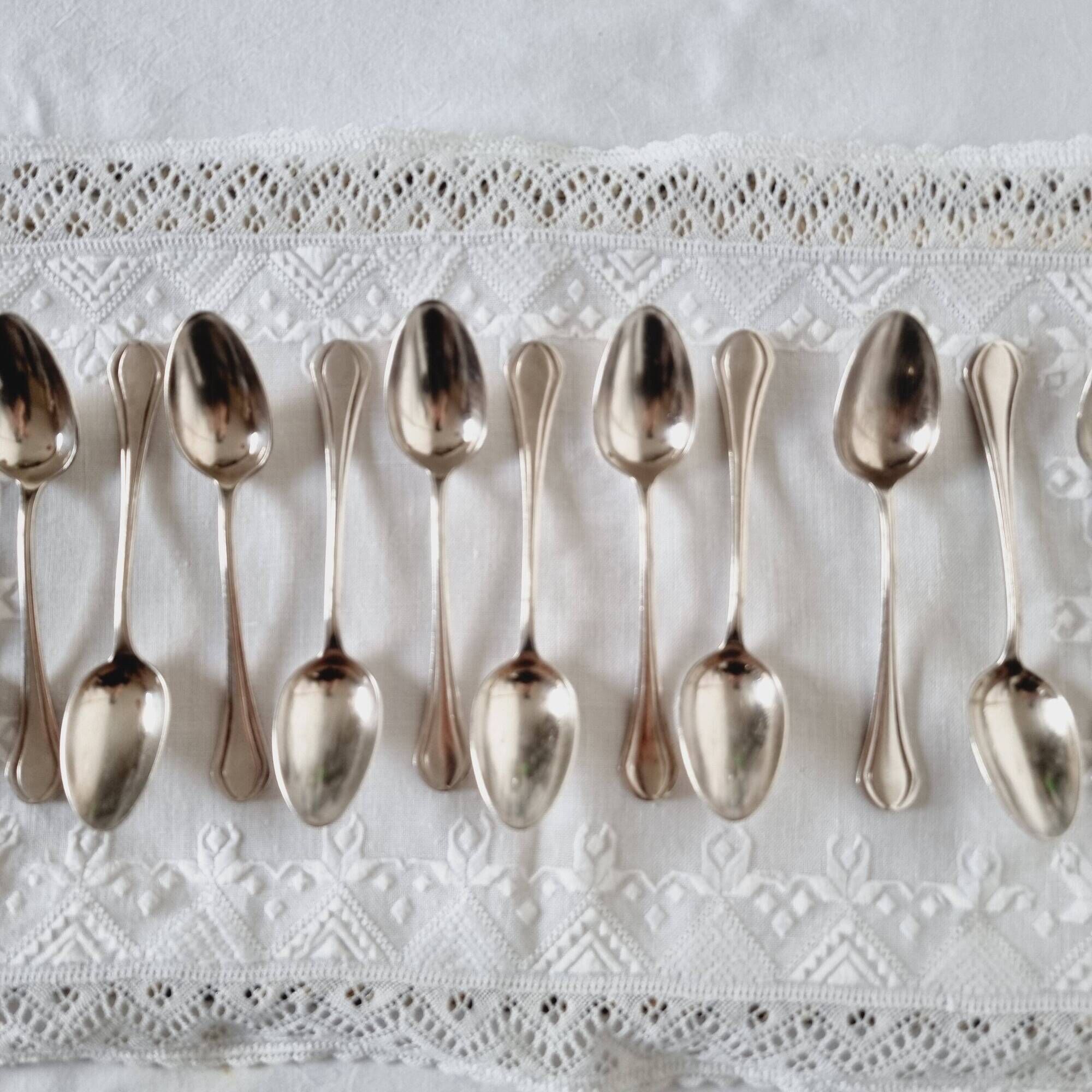 12 cuillères à dessert christofle en métal argenté modèle printania