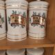 Lot d'anciens pots à  pharmacie