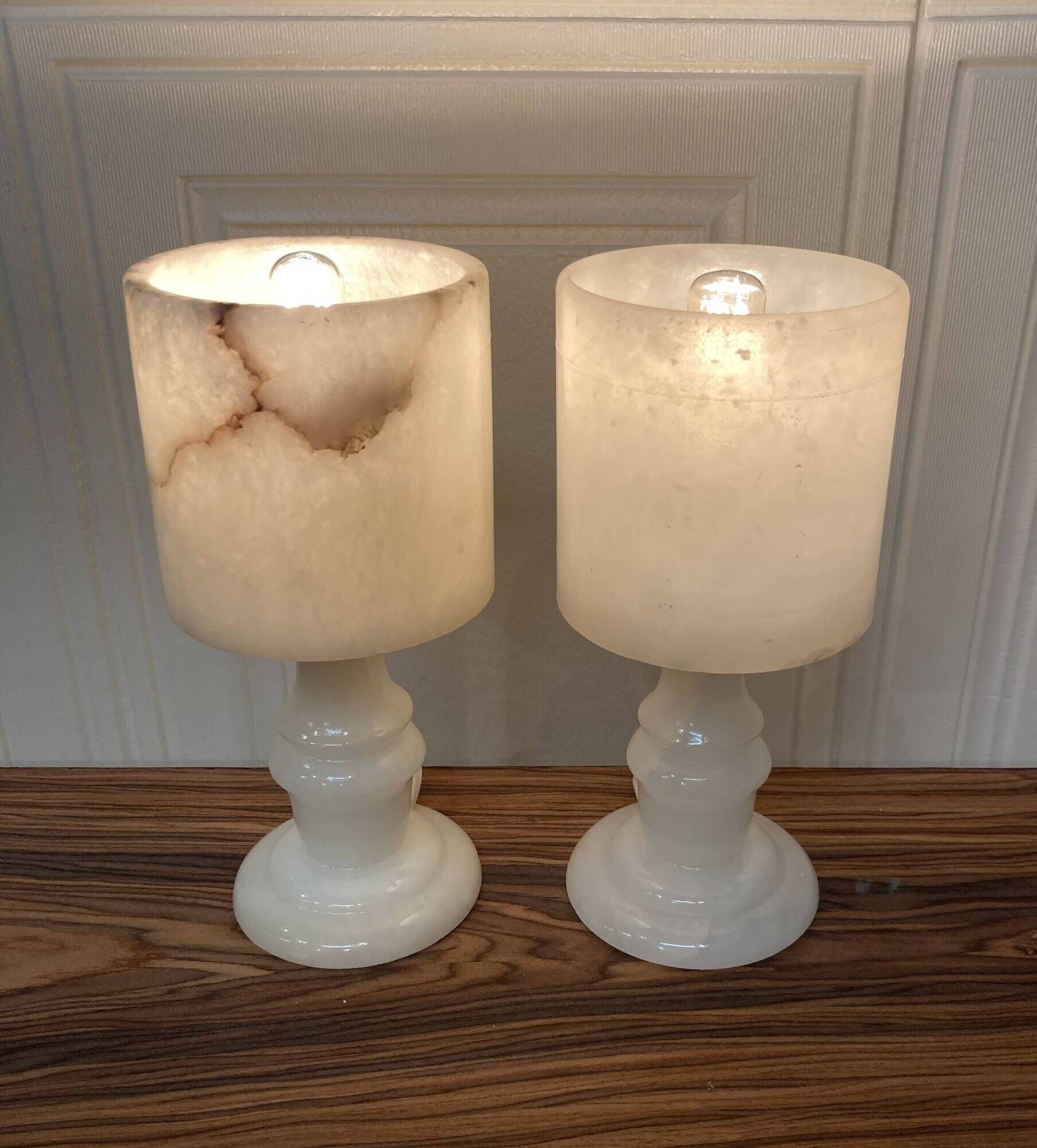 Pair of alabaster lamps "design 1950".