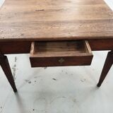 Late XIX debut XX farm table